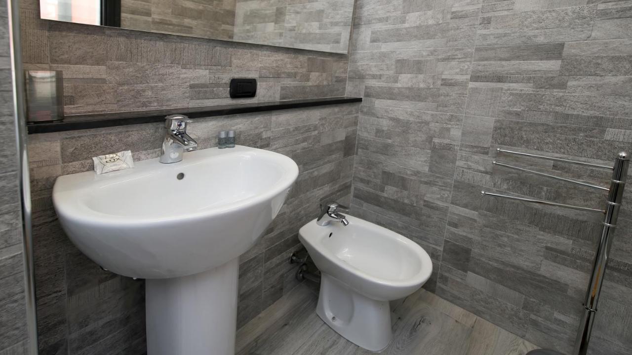 Italianway - Easy Guest house