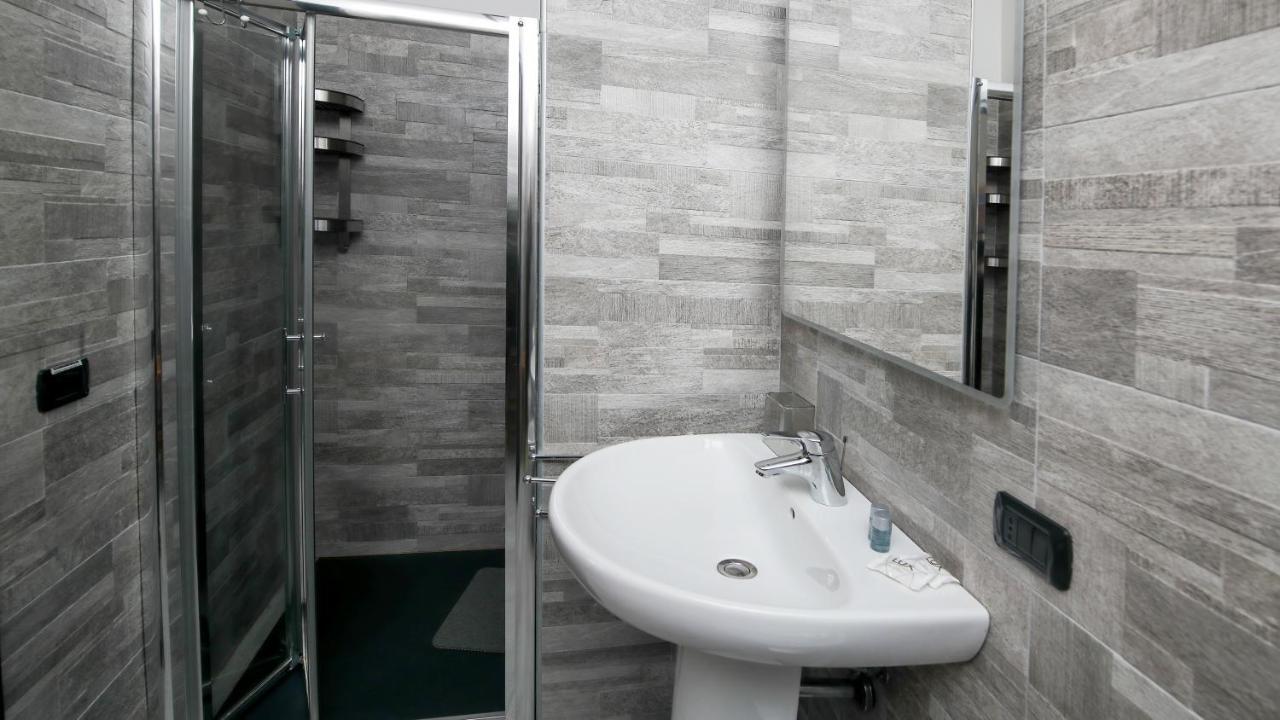 Italianway - Easy Guest house