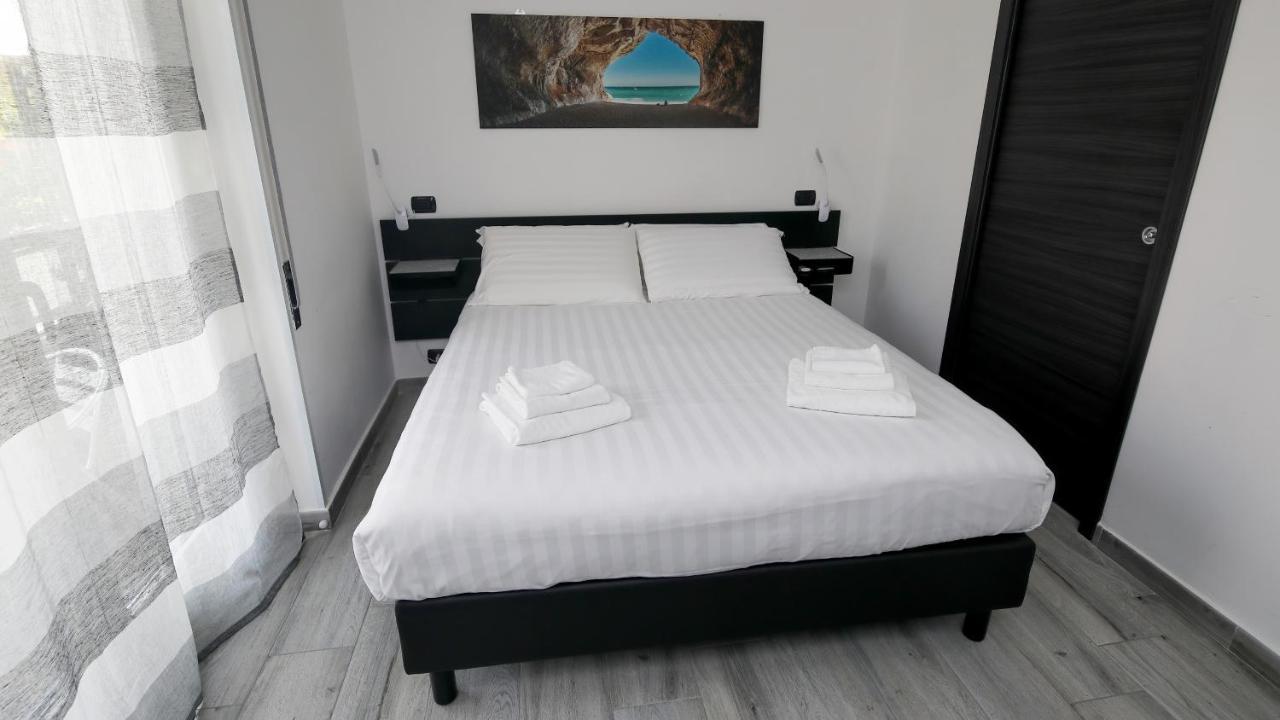 Italianway - Easy Guest house Cagliari